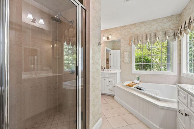 11 Sycamore Avenue, Sagamore Beach, MA 02562