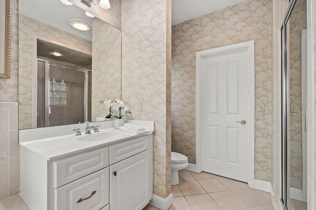11 Sycamore Avenue, Sagamore Beach, MA 02562