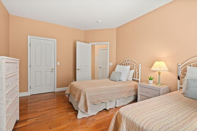 11 Sycamore Avenue, Sagamore Beach, MA 02562