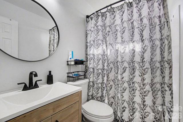 12025 Freshwell Road, Charlotte, NC 28273