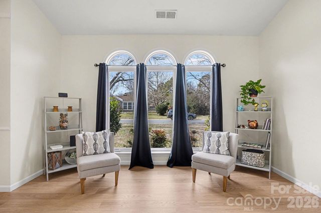 12025 Freshwell Road, Charlotte, NC 28273