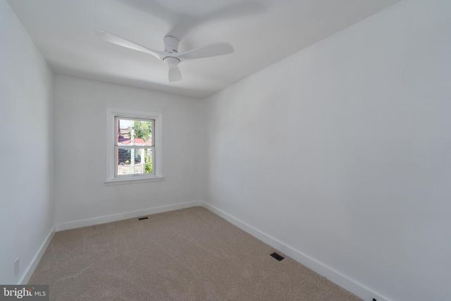818 MOUNT HOLLY ST, Baltimore, MD 21229