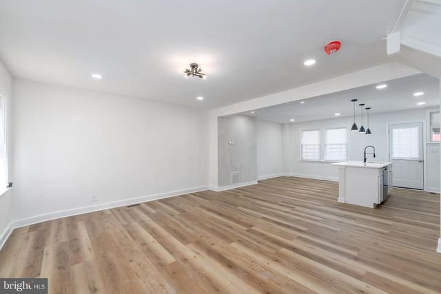 818 MOUNT HOLLY ST, Baltimore, MD 21229