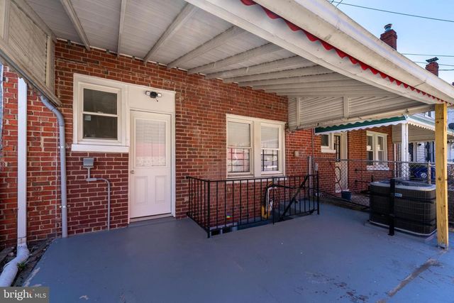 818 MOUNT HOLLY ST, Baltimore, MD 21229