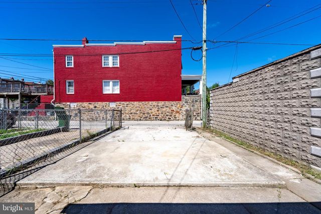 818 MOUNT HOLLY ST, Baltimore, MD 21229