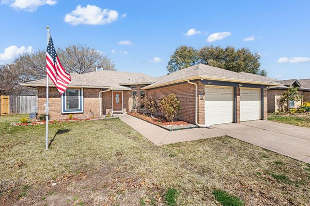 6917 Egan Way, Fort Worth, TX 76137