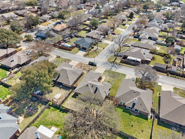 6917 Egan Way, Fort Worth, TX 76137