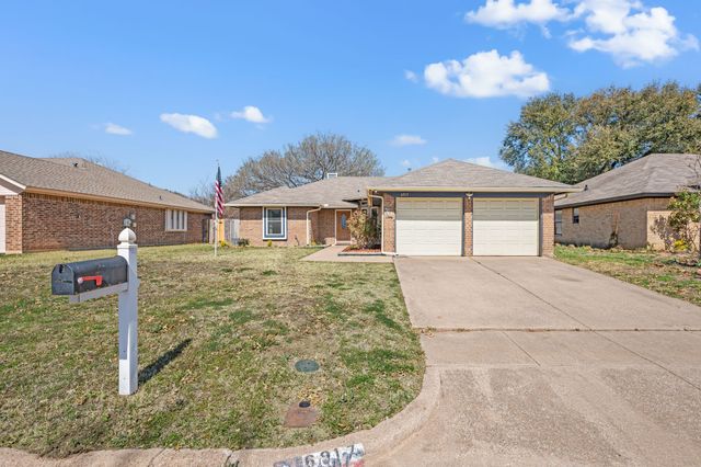 6917 Egan Way, Fort Worth, TX 76137