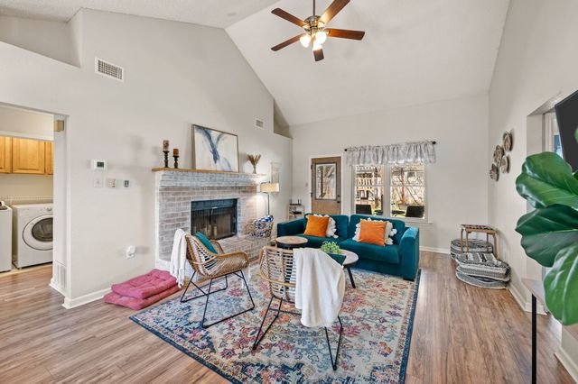 6917 Egan Way, Fort Worth, TX 76137