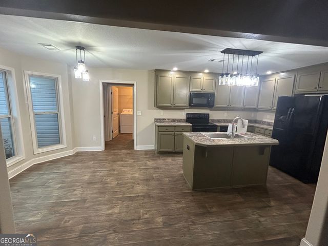 768 Stag Run Drive, Mansfield, GA 30055