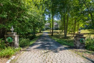 34 Glance Road, Windham, NH 03087