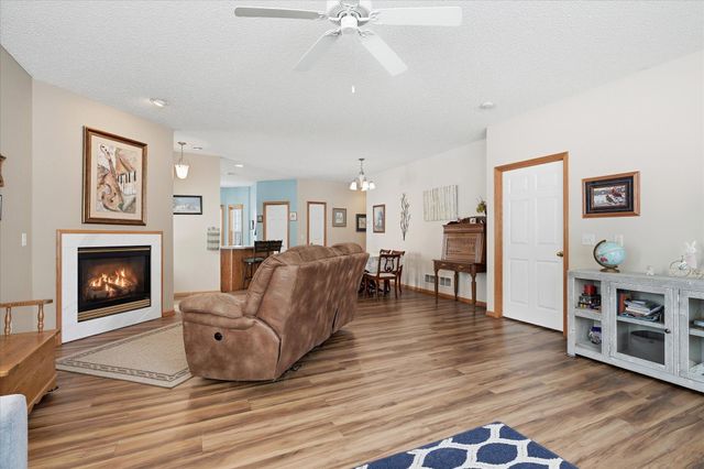 2130 Langston Lane NE, Saint Michael, MN 55376