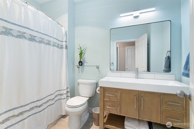 23124 NE 8th Place, Sammamish, WA 98074