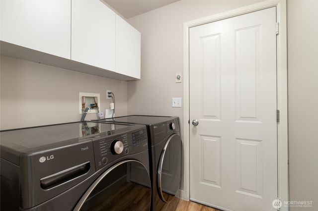 23124 NE 8th Place, Sammamish, WA 98074