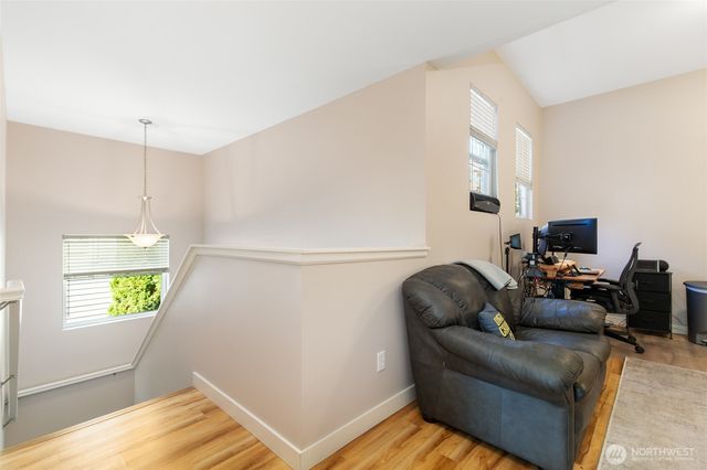 23124 NE 8th Place, Sammamish, WA 98074