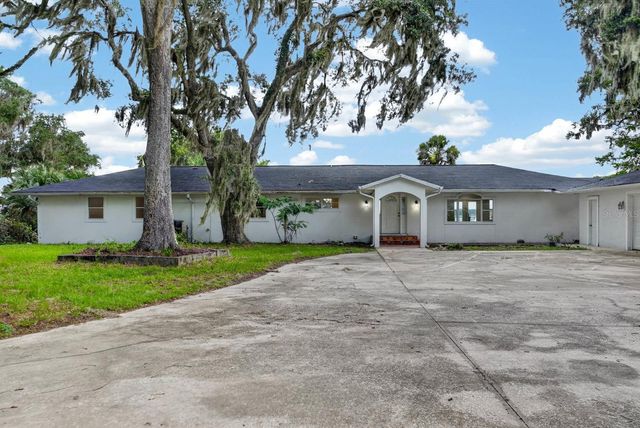 157 W GRANDVIEW DRIVE, East Palatka, FL 32131