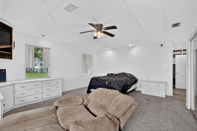 157 W GRANDVIEW DRIVE, East Palatka, FL 32131