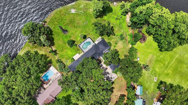157 W GRANDVIEW DRIVE, East Palatka, FL 32131