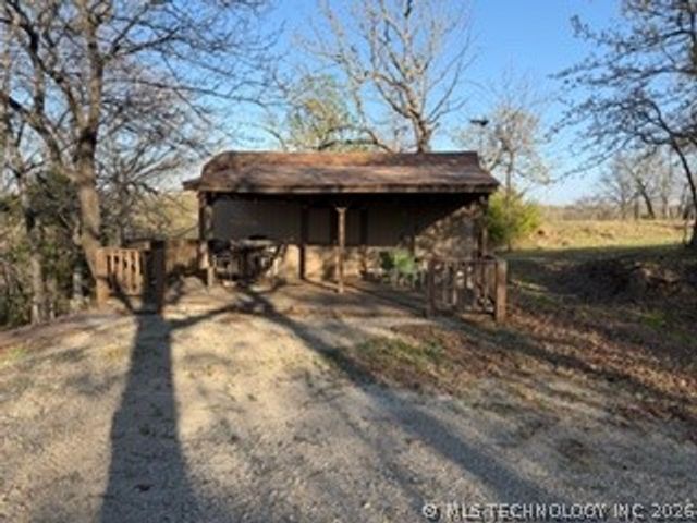 383 Hickory, Canadian, OK 74425