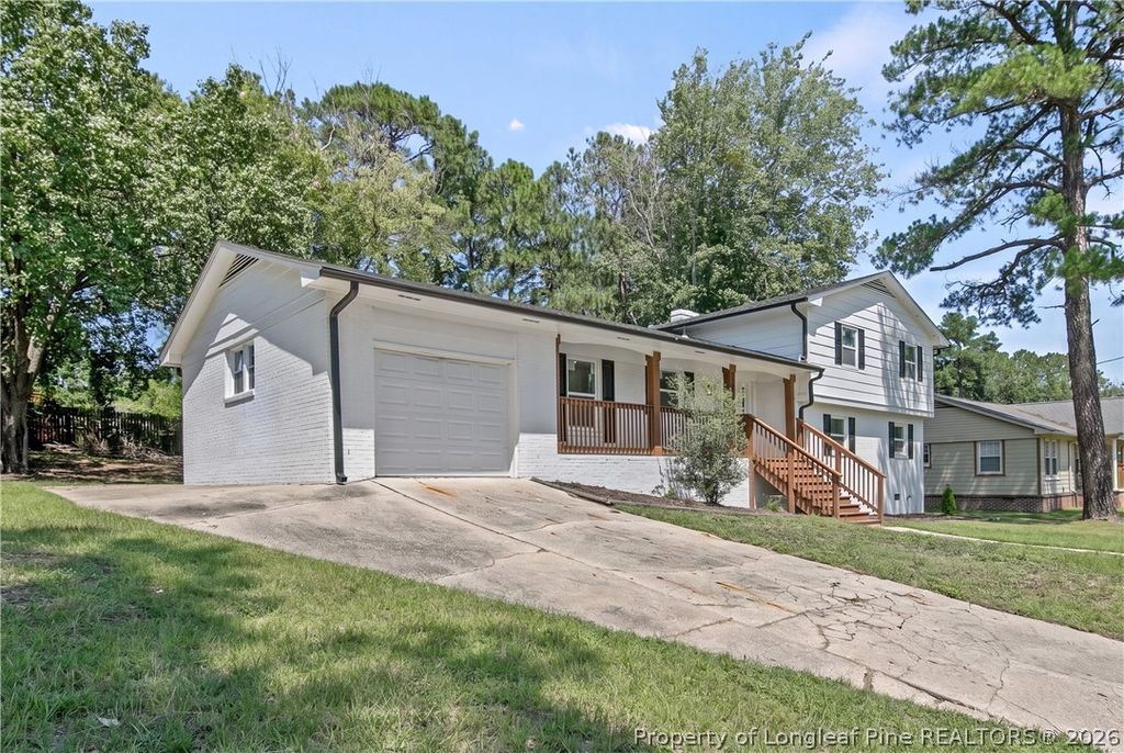 2706 Fordham Drive, Fayetteville, NC 28304 — photo 2