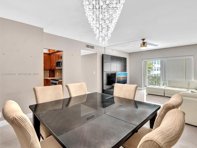 4400 HILLCREST 617B, Hollywood, FL 33021