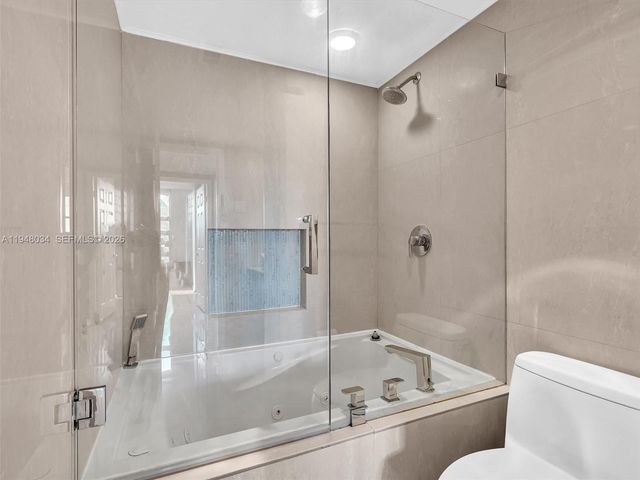 4400 HILLCREST 617B, Hollywood, FL 33021