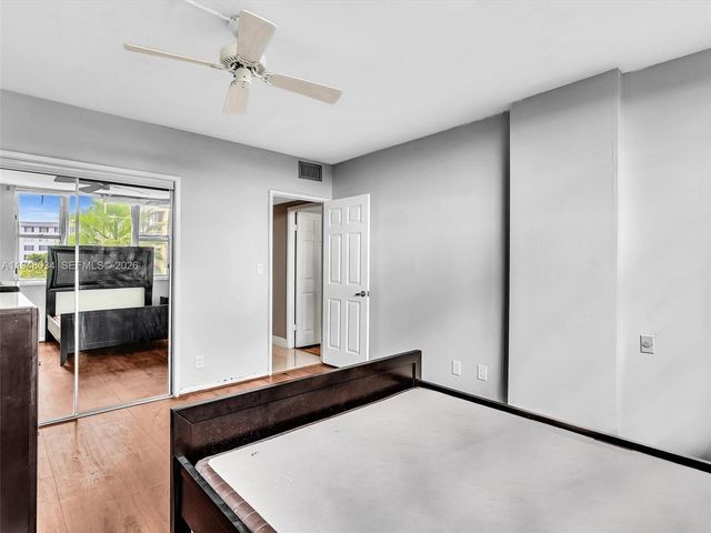 4400 HILLCREST 617B, Hollywood, FL 33021