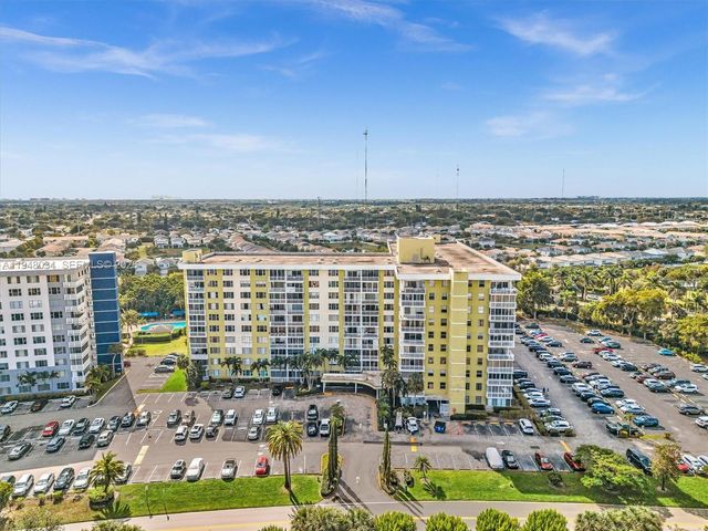 4400 HILLCREST 617B, Hollywood, FL 33021