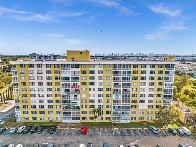 4400 HILLCREST 617B, Hollywood, FL 33021