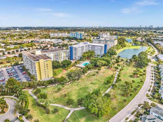 4400 HILLCREST 617B, Hollywood, FL 33021