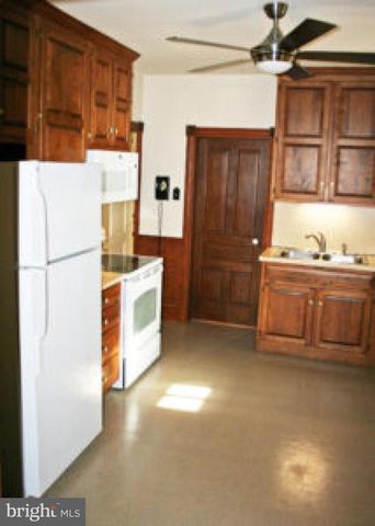 147 S SPRUCE ST, Lititz, PA 17543