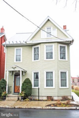 147 S SPRUCE ST, Lititz, PA 17543