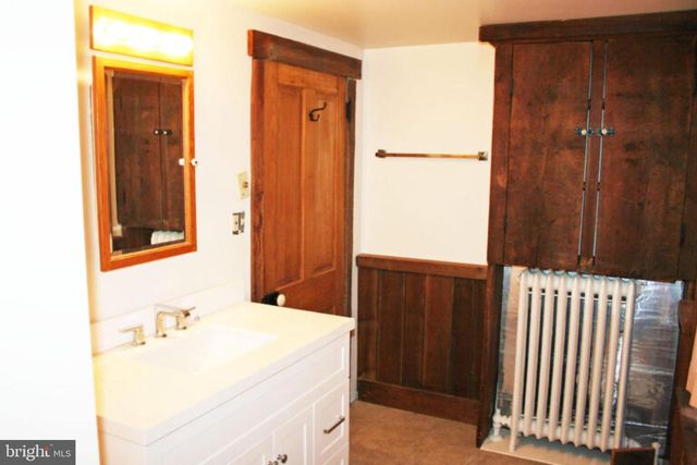 147 S SPRUCE ST, Lititz, PA 17543