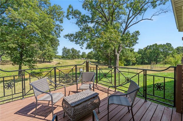 14746 W Highway 102, Decatur, AR 72722