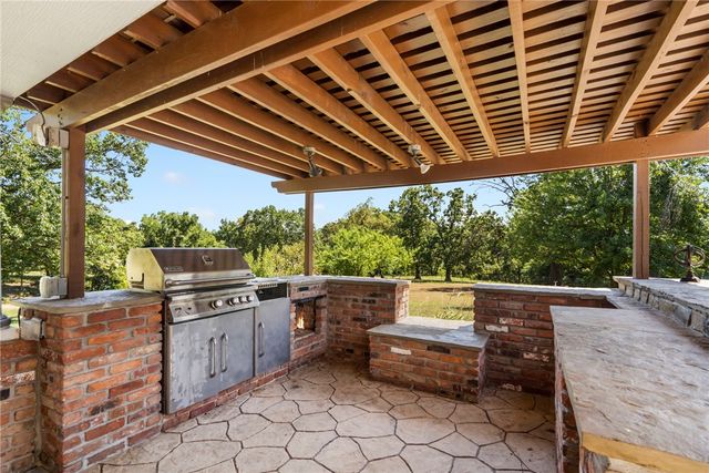 14746 W Highway 102, Decatur, AR 72722