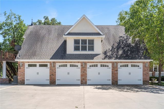 14746 W Highway 102, Decatur, AR 72722