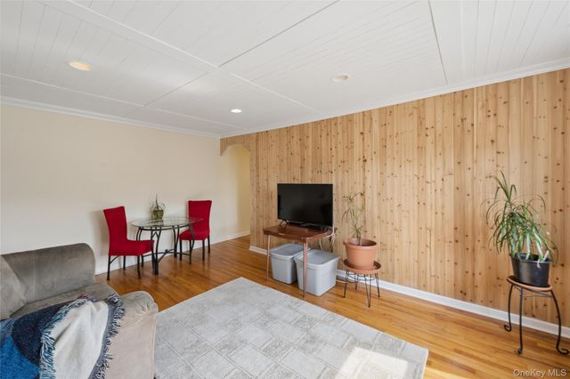 3503 205th Street 330, Bayside, NY 11361