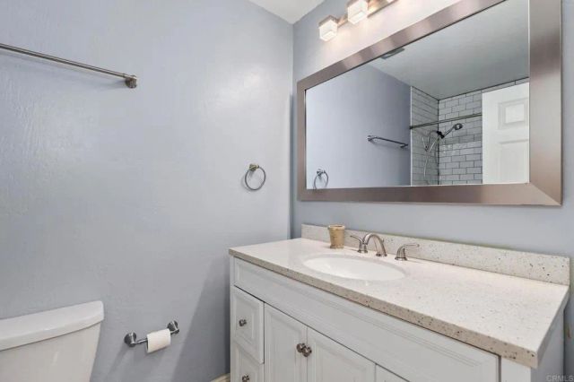 383 N Melrose Drive F, Vista, CA 92083