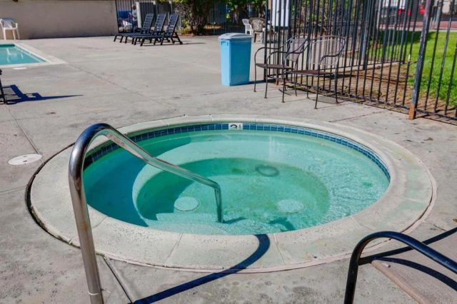 383 N Melrose Drive F, Vista, CA 92083