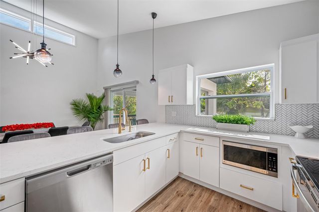 3717 E CLIFTON STREET, Tampa, FL 33610