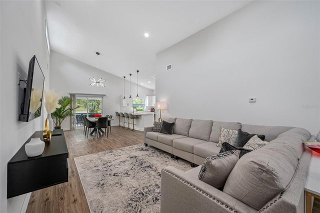 3717 E CLIFTON STREET, Tampa, FL 33610