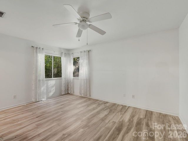 1077 Sardis Cove Drive, Charlotte, NC 28270