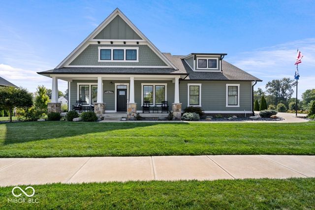 15297 Maple Ridge Drive, Carmel, IN 46033