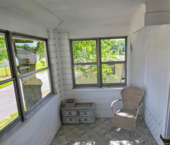 107 W Fairview Avenue, South Bend, IN 46614