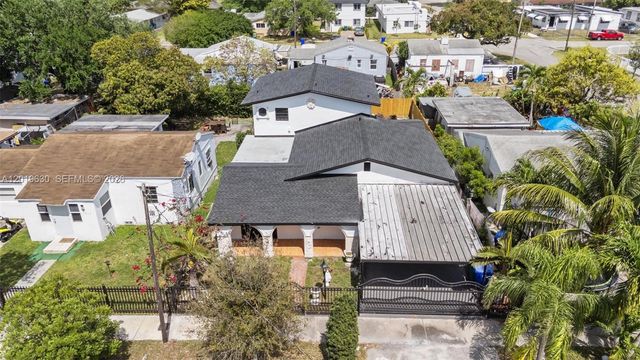 1409 NW 44th St A, Miami, FL 33142