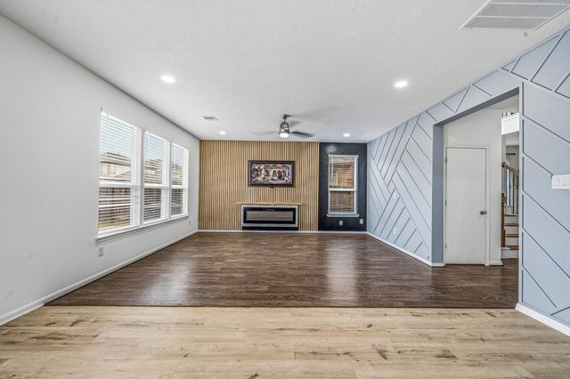 4118 Lake Cypress Circle, Houston, TX 77068