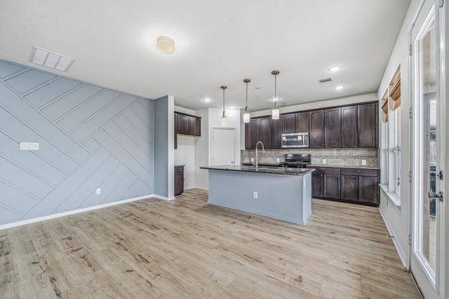 4118 Lake Cypress Circle, Houston, TX 77068