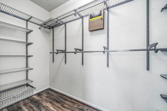 4118 Lake Cypress Circle, Houston, TX 77068