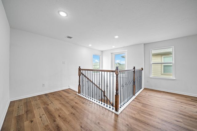 4118 Lake Cypress Circle, Houston, TX 77068