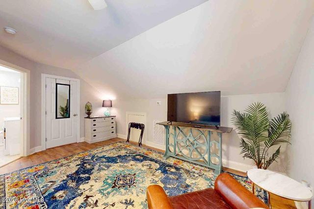 1009 Hanover Street, Wilmington, NC 28401